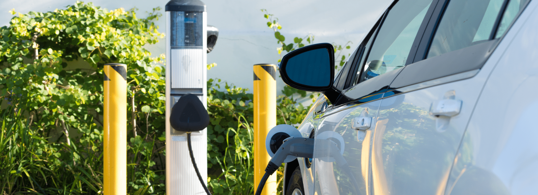 How to Protect Electric Vehicle Chargers Hero