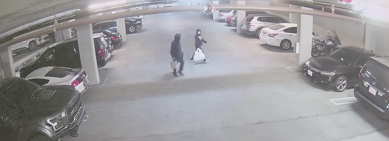 Parking Lot Thieves Try to Evade Arrest Hero Hero